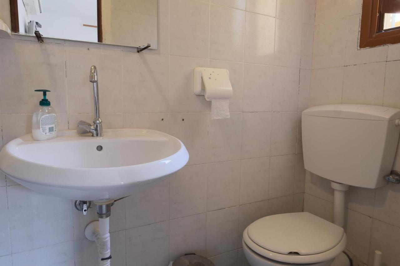 Mehilli Hotel Dhërmi Zewnętrze zdjęcie
