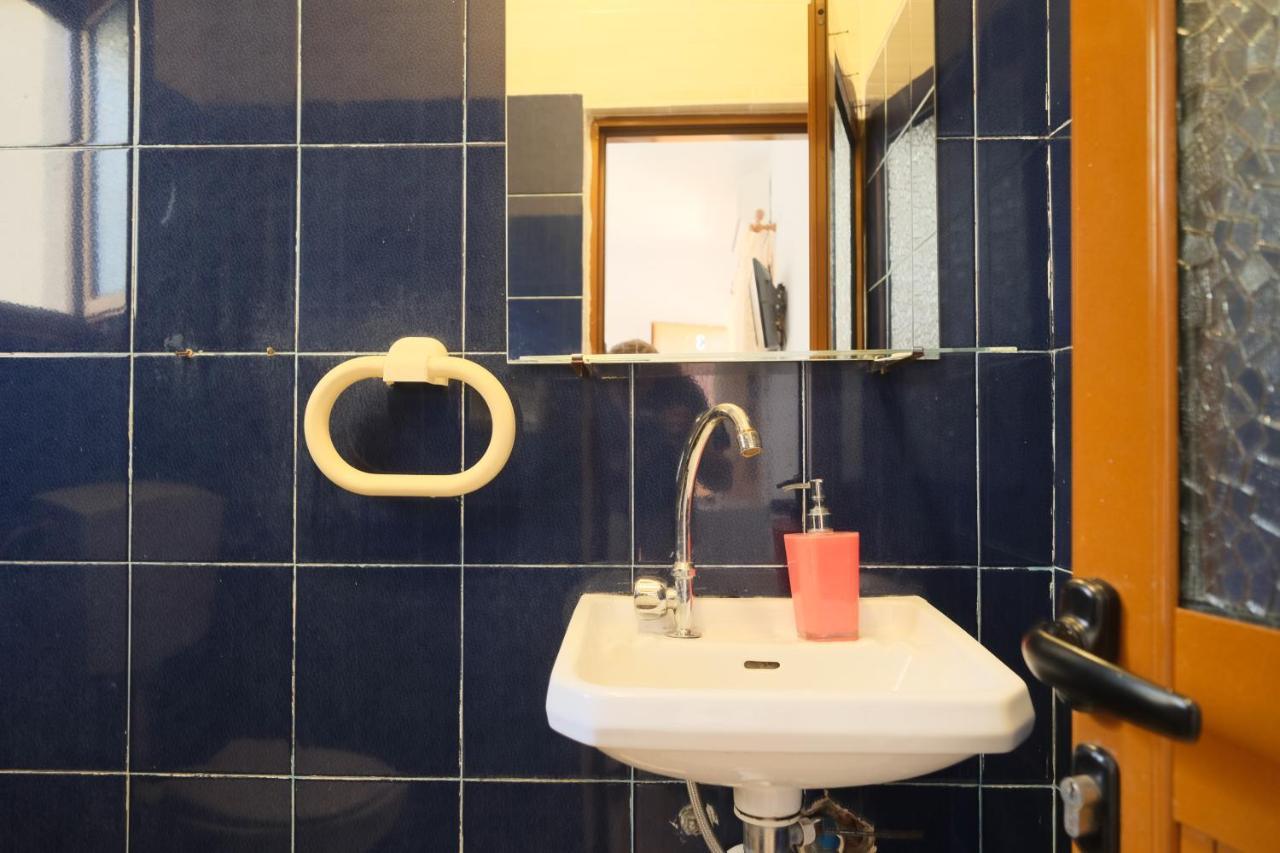Mehilli Hotel Dhërmi Zewnętrze zdjęcie
