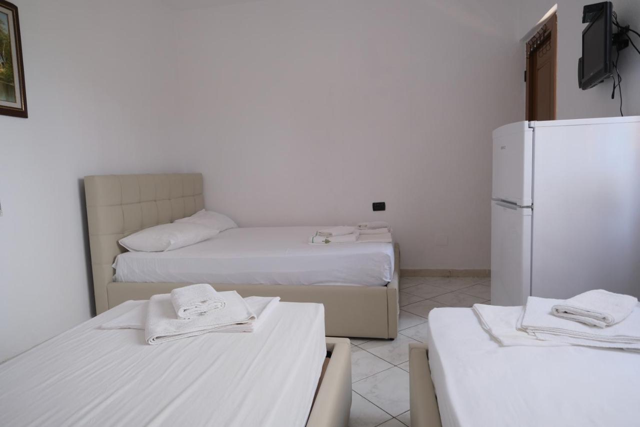 Mehilli Hotel Dhërmi Zewnętrze zdjęcie